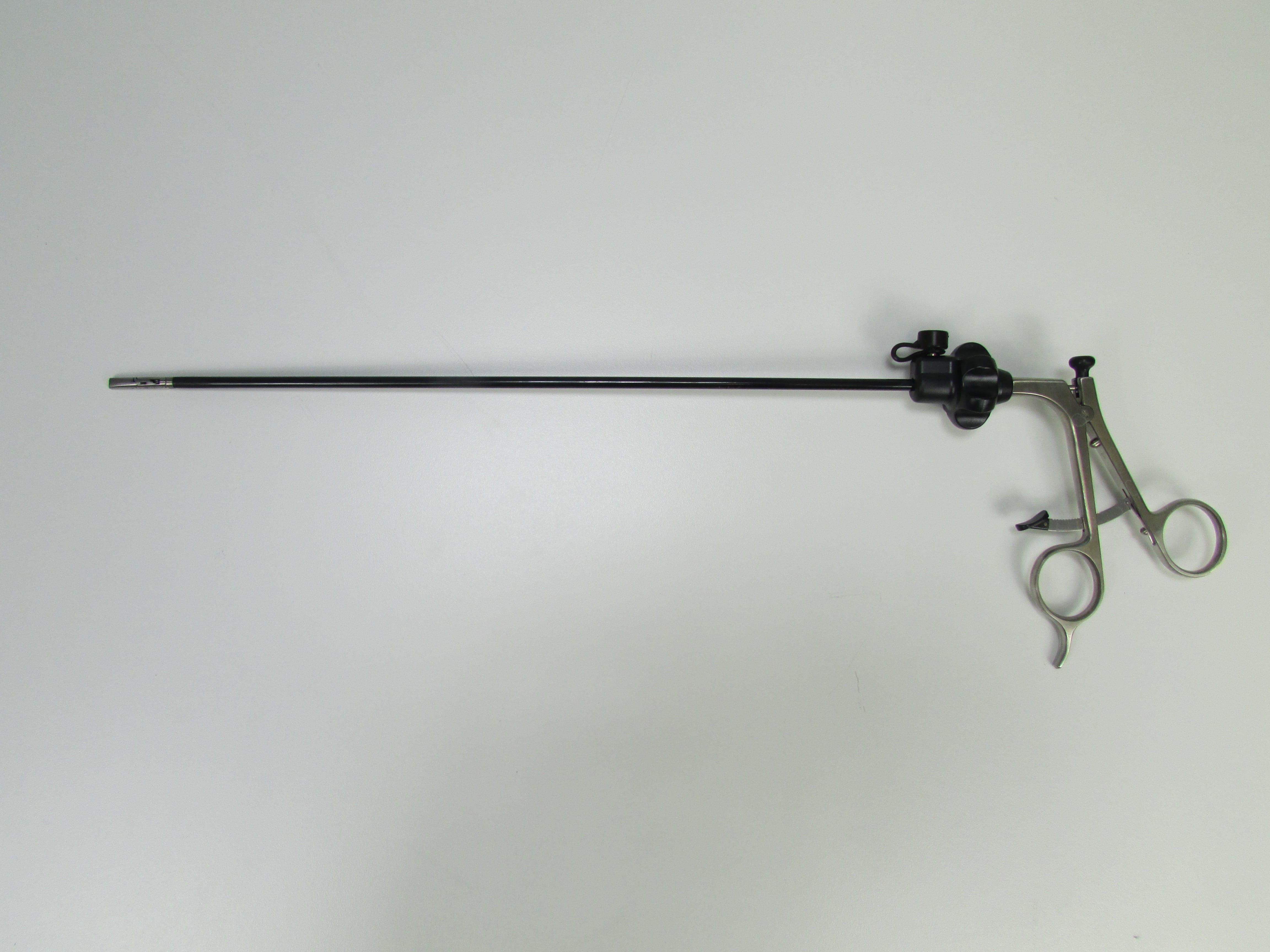 Stryker 5mm Cobra Tooth Grasper | United Endoscopy
