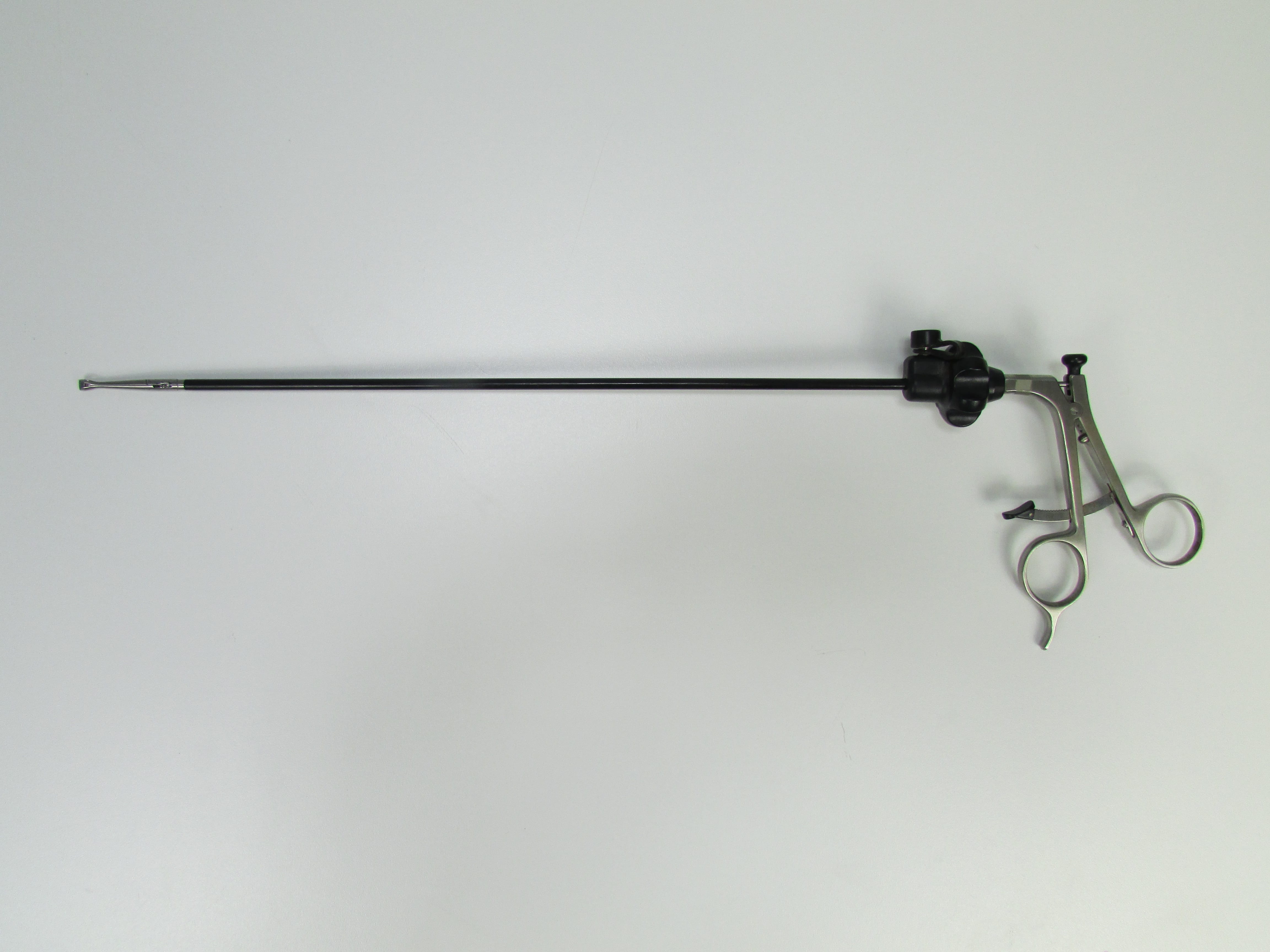 Stryker 5mm Babcock Grasper United Endoscopy