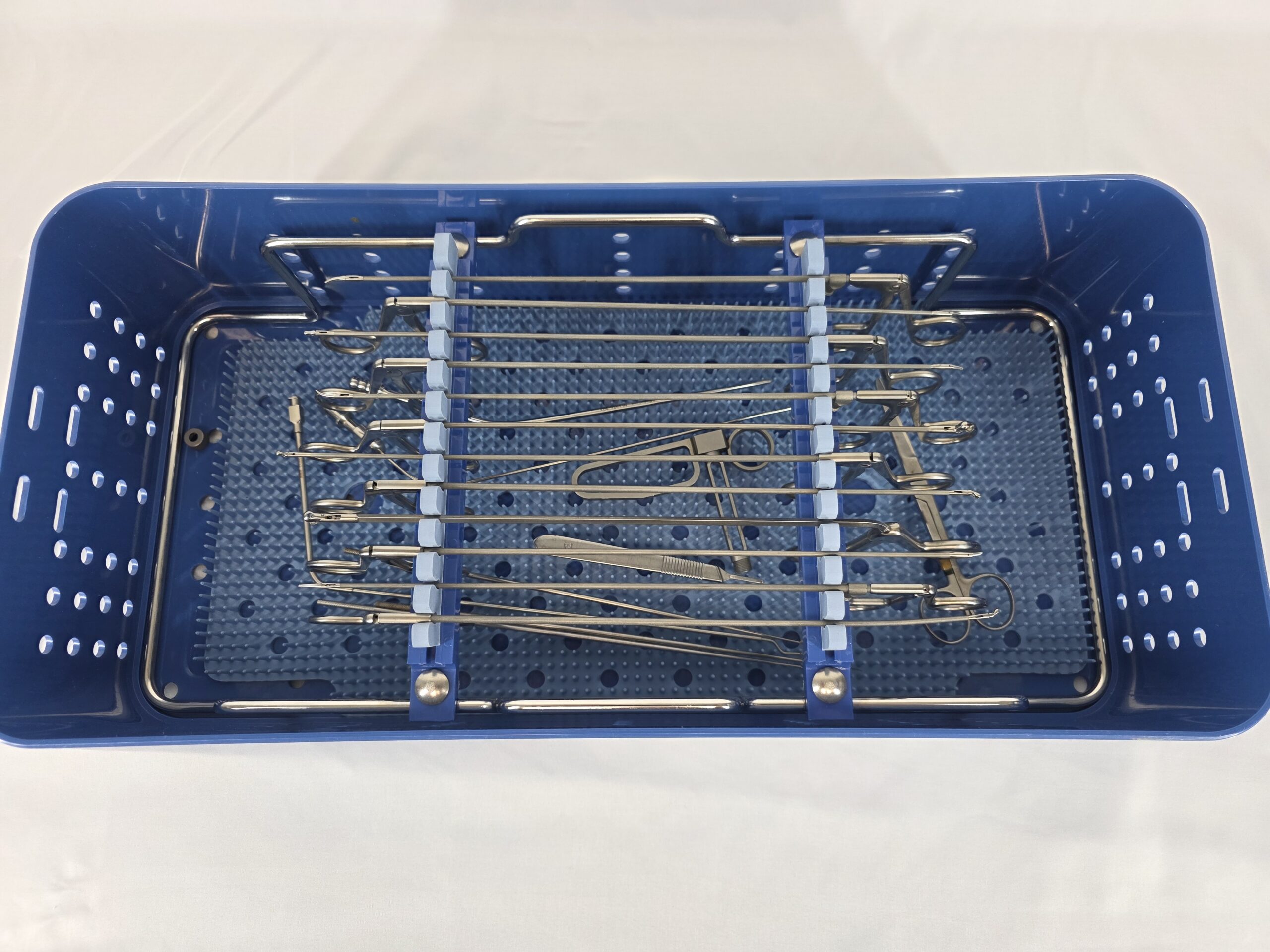 Karl Storz Laryngeal Mini Instrument Set 21 Pieces with Sterilization Tray